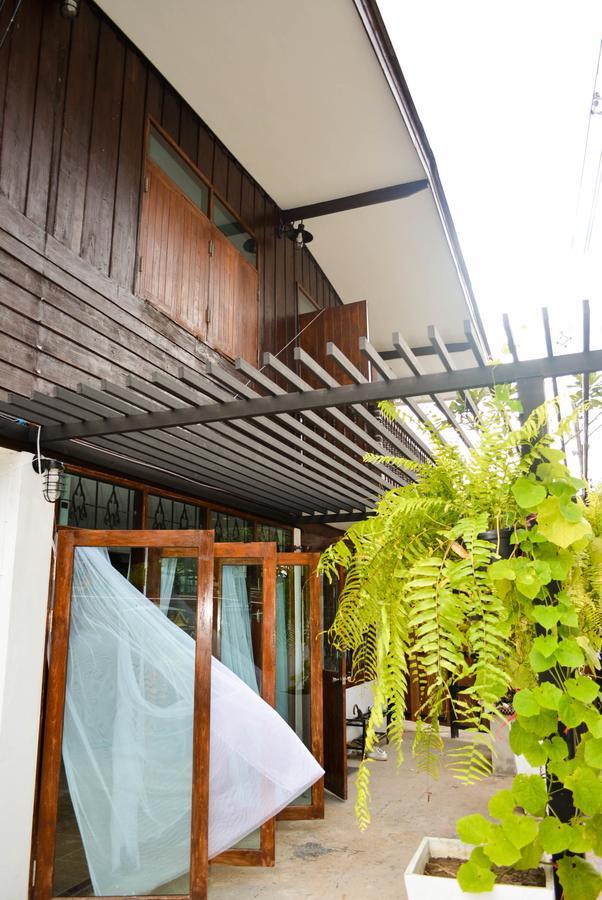 Samsibsanhostel Chiang Mai Exterior foto